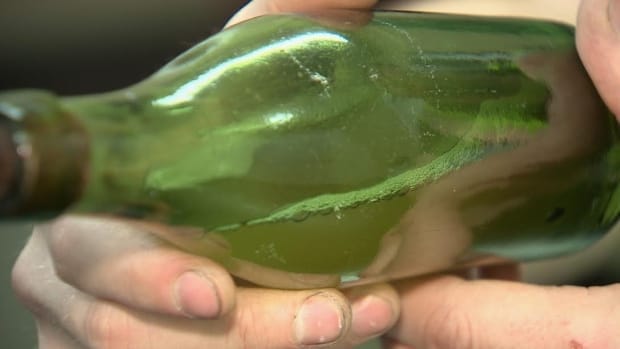 ancient-keith-s-beer-bottle