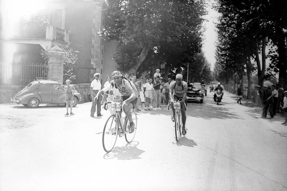 Nimes Tour de Vin, Nimes